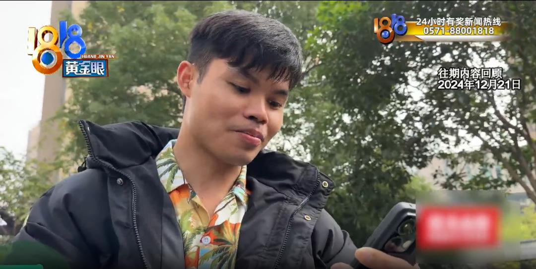 DƬ